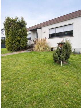 Foto - Einfamilienhaus idyllisch und freistehend