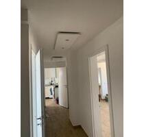 3,5 bis 4 Zimmer Whg, modern saniert, ruhige Wohngegend inkl. EBK - Crimmitschau