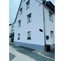 Einfamilienhaus - 399.999,00 EUR Kaufpreis, in Egloffstein (PLZ: 91349)