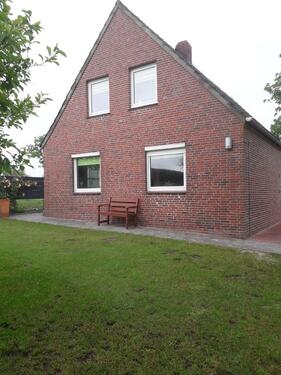 Foto - Einfamilienhaus -Ferienhaus Zu Verkaufen an der Nordsee Osteel