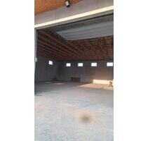 Lagerhalle Stellplatz - 5,00&nbsp;EUR Kaltmiete, ca.&nbsp; 5,00&nbsp;m&sup2; in Kumhausen (PLZ: 84036)