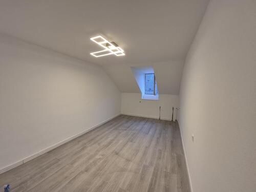 Foto - 2 Zimmer Dachgeschoßwohnung zur Miete in Neunkirchen