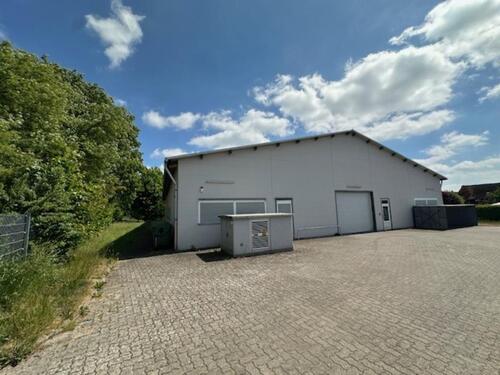 Foto - Brüsewitz - ab ca. 200 m² ; 2 tagesbelichtete und beheizte Hallen zu vermieten