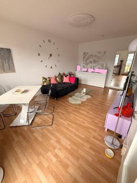 Foto - 2-Raum Wohnung 50qm mit EBK, 6m langem Balkon, AB 03.2026!!!