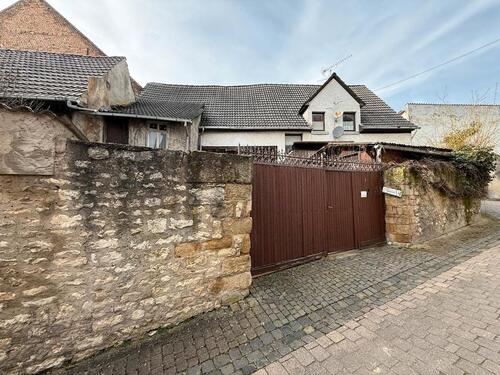 Foto - 1 Zimmer Bauernhaus, Landhaus zum Kaufen in Bechtolsheim