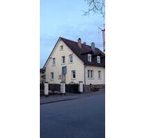 Gepflegte Doppelhaushälfte mit Anbau, Garage & Hof - Bad Schönborn