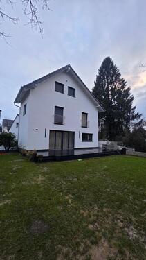 Foto - Modernes Einfamilienhaus in Massivbauweise BJ 2024