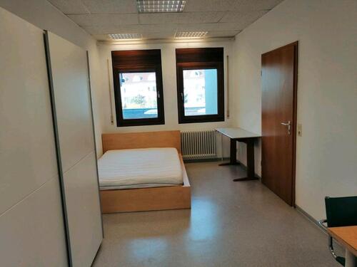 Foto - Beautiful Fully Furnished Room in Metzingen City Center