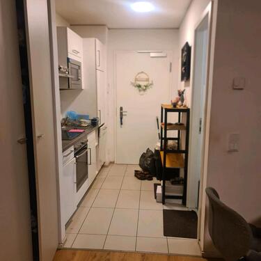 Foto - WG-ZIMMER FÜR FRAU - 450,00&nbsp;EUR Kaltmiete, ca.&nbsp; 28,00&nbsp;m&sup2;