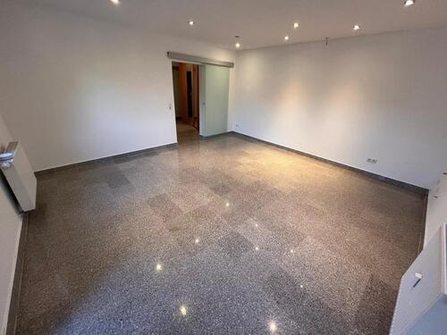 Foto - Etagenwohnung in Weingarten (Pfalz) zur Miete