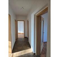 Helle 3- Raumwohnung mit Tageslichtbad - Kalbe (Milde)