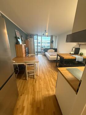 Foto - Wohnung für Wiesnbedienungen - 1.500,00 EUR Kaltmiete,