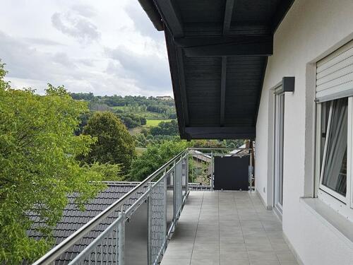 Foto - Helle 3-Zimmer-Dachgeschosswohnung in Nister