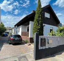 Provisionsfrei Freistehendes EFH mit Garten, Balkon & Stellplatz - Riedstadt
