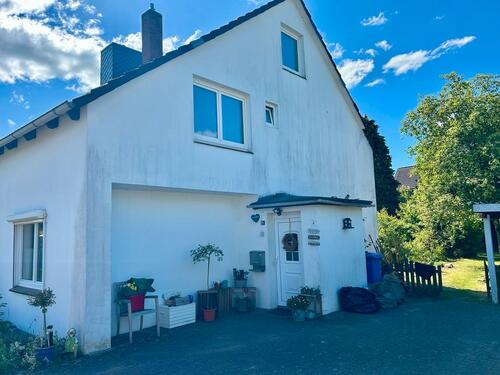 Foto - 4 Zimmer Doppelhaushälfte in Henstedt-Ulzburg