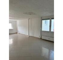 eine 3 Zimmer Wohnung - 300.000,00&nbsp;EUR Kaufpreis, ca.&nbsp; 84,00&nbsp;m&sup2; in Gärtringen (PLZ: 71116)