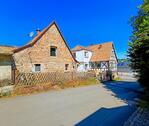Foto - 2 Häuser + Garten + Garage + Stellplatz, Beste Lage