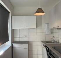 1 Zimmer Wohnung ab 15.03.26 - 350,00&nbsp;EUR Kaltmiete, ca.&nbsp; 30,00&nbsp;m&sup2; in Kiel (PLZ: 24149) Neumühlen-Dietrichsdorf