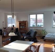 Gemütliche Dachgeschoss Wohnung 1.10.25 -1.4.26 - Berlin Lichtenberg