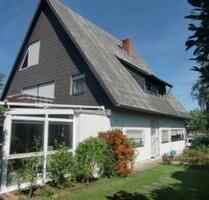Einfamilienhaus mit großem Grundstück und großzügiger Einliegerwo - Bechhofen