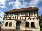Foto - 'Schnäppchen' Haus mit reparaturbedürftiger Scheune