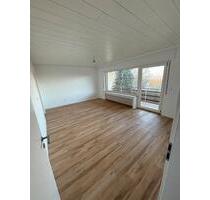 Exklusive 3-Zimmer-Wohnung im Obergeschoss mit Panoramablick - Bad Salzuflen Ehrsen-Breden