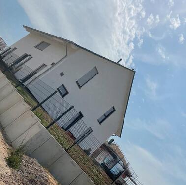 Foto - Traumhaus 2021- 5 Zimmer,3 Bäder, Doppelcarport, 858qm Grundstück