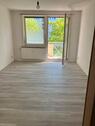 Foto - renovierte 1R Wohnung mit Balkon, Keller, Stellplatz, Küche, Bad