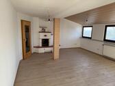 Foto - 4 Zimmer Dachgeschoßwohnung zur Miete in Höchstadt an der Aisch