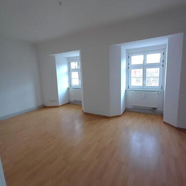 Foto - Ruhig, zentral, gepflegt – schöne 2-Zimmer-Wohnung in Naumburg zu vermieten