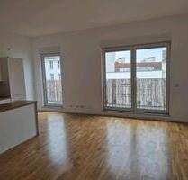 Wunderschöne sonnige Dachgeschosswohnung am Kottbusser Tor - Berlin Friedrichshain-Kreuzberg