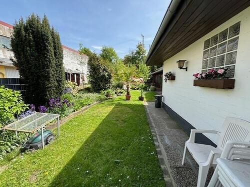 Foto - 8 Zimmer Doppelhaushälfte in Mönchengladbach