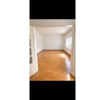 3 Zimmer Altbauwohnung 80qm Garten Balkon ruhige Lage EBK - Merchweiler