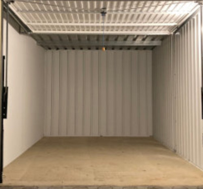 Foto - Hochwertige, moderne und sichere Garage in Zwickau