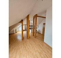 Dachwohnung in Dolgesheim - 695,00 EUR Kaltmiete, in Mainz (PLZ: 55126) Finthen