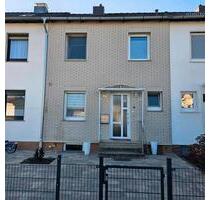 Gepflegtes Reihenmittelhaus in Celle Vorwerk von privat