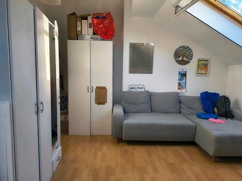 Foto - 4 Zimmer Dachgeschoßwohnung zur Miete in Leipzig