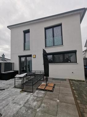 Foto - Moderne Doppelhaushälfte mit Garage & Garten Provisionsfrei A+