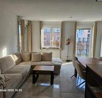 3 Zimmer Wohnung, 2 Bäder, Balkon und Tiefgarage - Düsseldorf Stadtbezirk 9