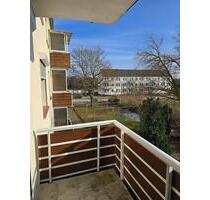 Charmante 3-Zimmer-Wohnung mit Balkon und Tageslichtbad (Wanne) in Kalbe (Milde)