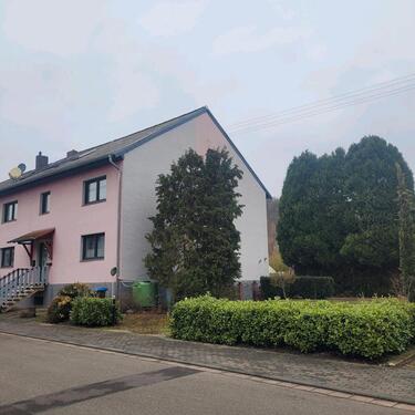 Foto - Gepflegtes Mehrgenerationenhaus in ruhiger Sackgasse