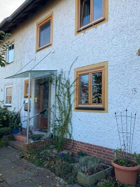 Foto - Reihenmittelhaus - 300.000,00 EUR Kaufpreis, ca.  130,00 m²