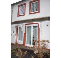 Provisionsfreies 4-Zimmer-Reihenmittelhaus in 28279 Habenhausen - Bremen Obervieland