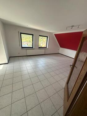 Foto - 3 Zimmer Dachgeschoßwohnung zur Miete in Habichtswald