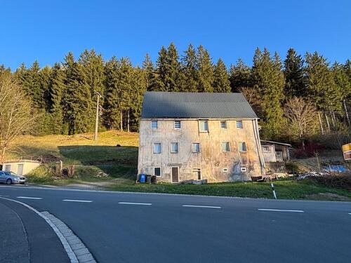Foto - Einfamilienhaus in Warmensteinach – OHNE Denkmalschutz