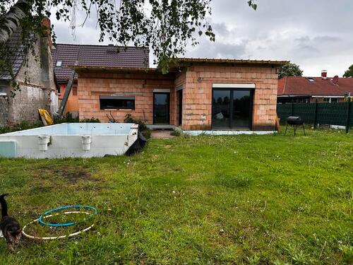 Foto - Saniertes Haus & moderner Neubau zum Ausbauen + Garten mit Pool
