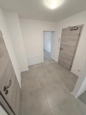 Foto - Kernsanierte 2,5-Zimmer Wohnung mit Fußbodenheizung