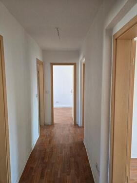 Foto - Perfekte 3 -Raumwohnung zum kleinen Preis + Tageslichtbad (Dusche) + Balkon