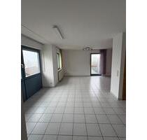 Helle 3-Zimmerwohnung mit Balkon, Stellplatz und Keller in Weiden - Dornhan