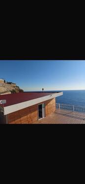 Foto - Frei stehende Villa mit Garten und große Terrasse 1 Monat